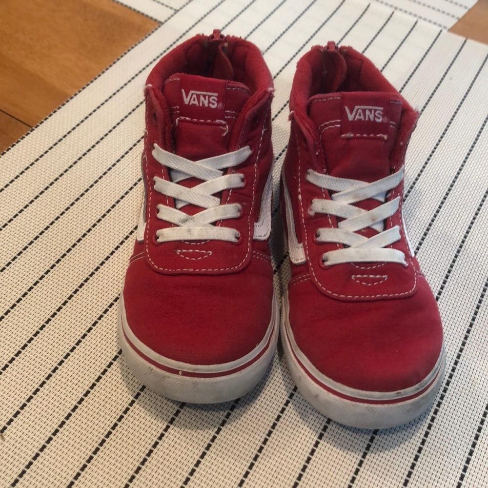 Vans high top boys size 9.